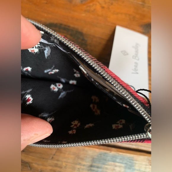 Vera Bradley iconic zip id case in garnet Buffalo print - Picture 5 of 6